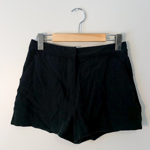 H&M Shorts - Picture 1 of 4